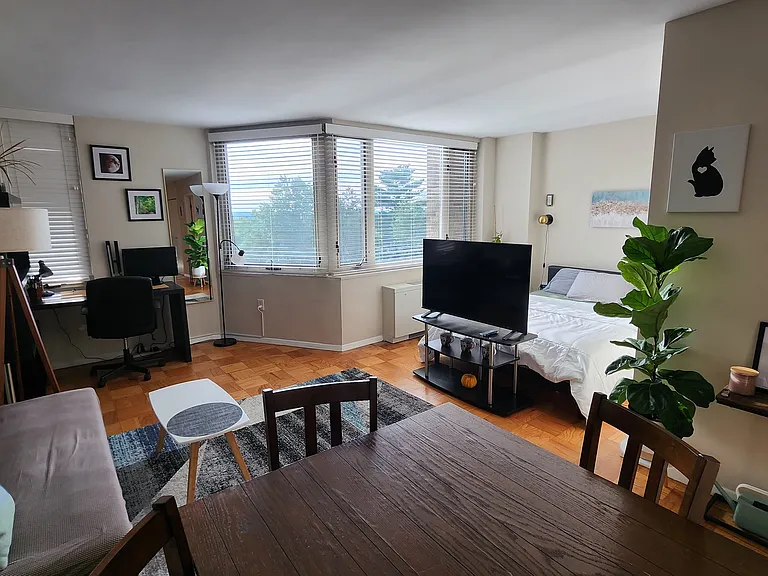 2800 Wisconsin Ave NW #610 — Photo 10