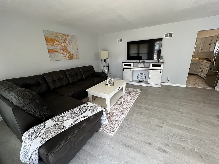 3117 Ringer Rd — Photo 12