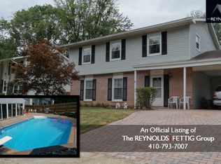 910 Autumn Valley Ln, Gambrills, MD 21054