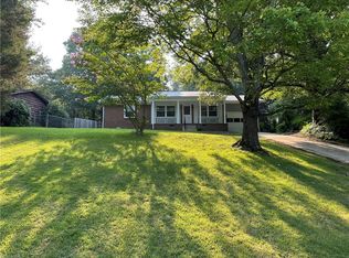 3604 Rolling Rd, High Point, NC 27265