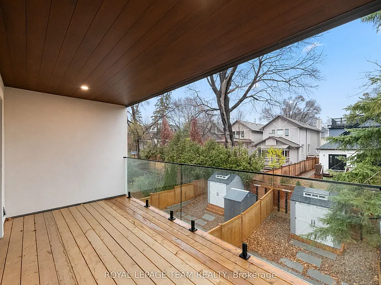 49 Grosvenor Ave #3 — Photo 22