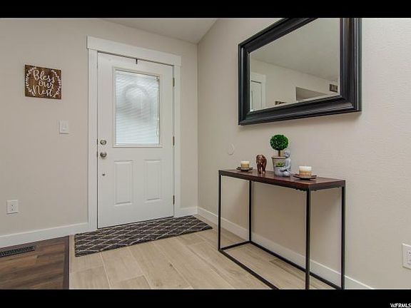3rd image of 3253 S Marcrest Dr