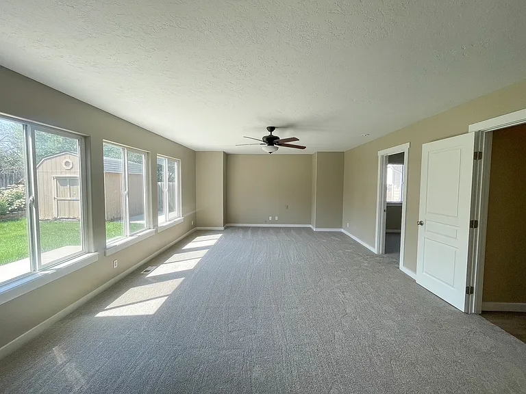 6489 S Cheshire Ave — Photo 19