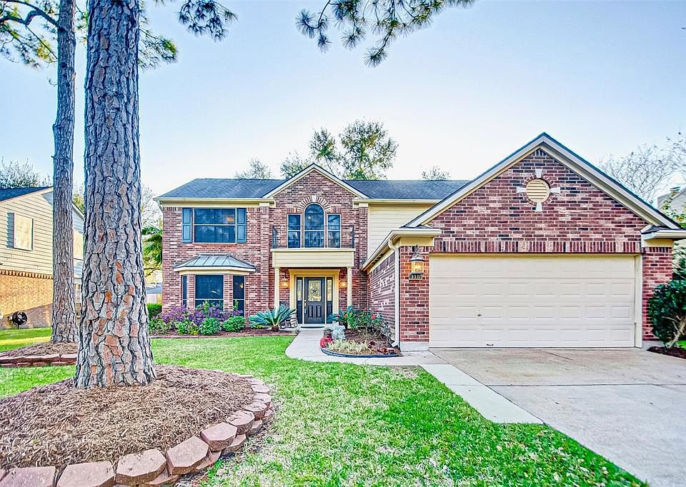 1st image of 115 Lake Point Dr