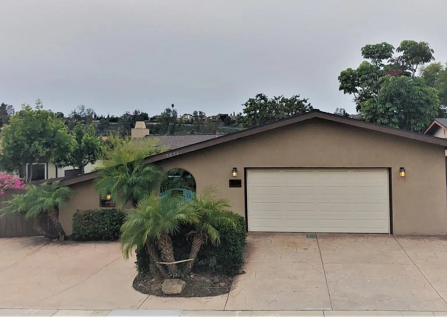 3 bed, 1700 sqft, $4,300 — Photo 2