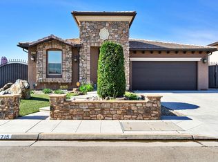 6715 W Calimyrna Ave, Fresno, CA 93723