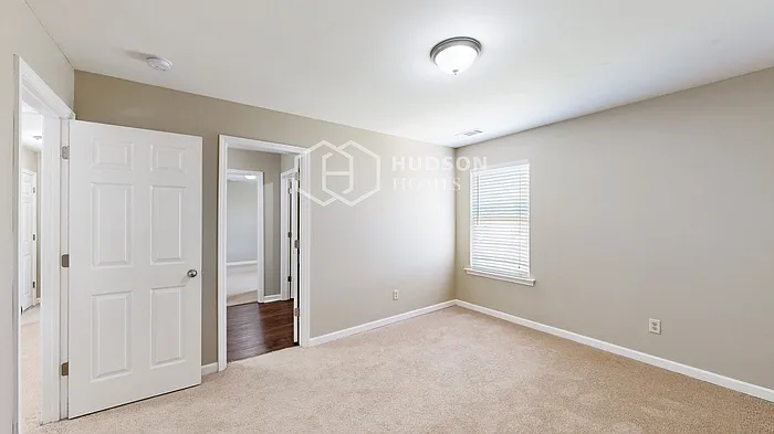 1008 Washington Ct — Photo 30