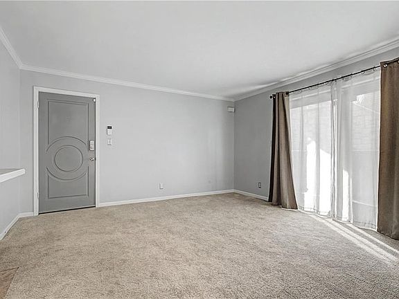4th image of 4213 Clark Ave APT 1