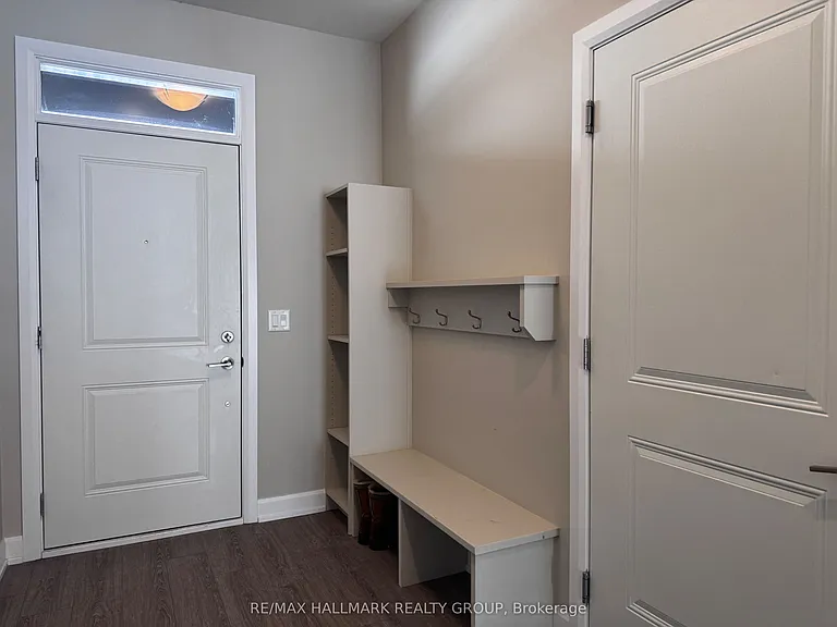 1547 Flanders Rd — Photo 6