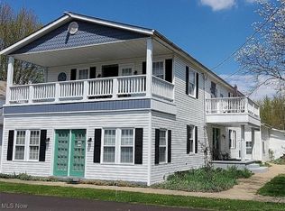 322 High St, Dresden, OH 43821