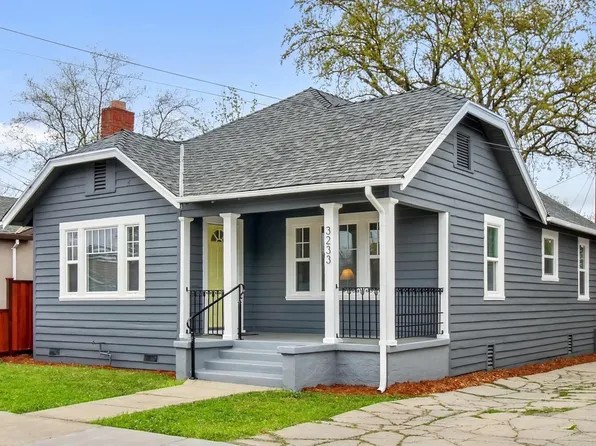 3233 43rd St, Sacramento, CA 95817
