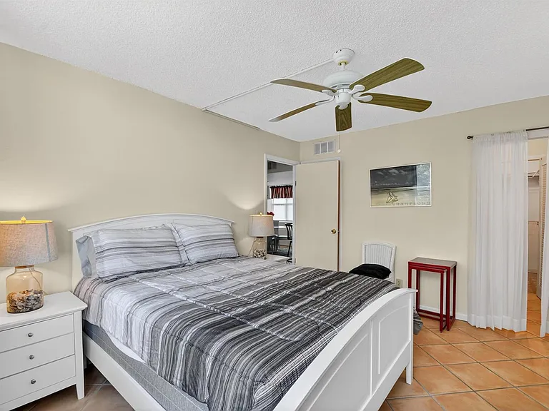 1810 New Palm Way #415 — Photo 26