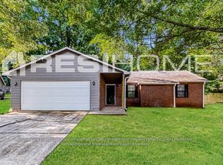 575 Oak Trace Ct, Jonesboro, GA 30238