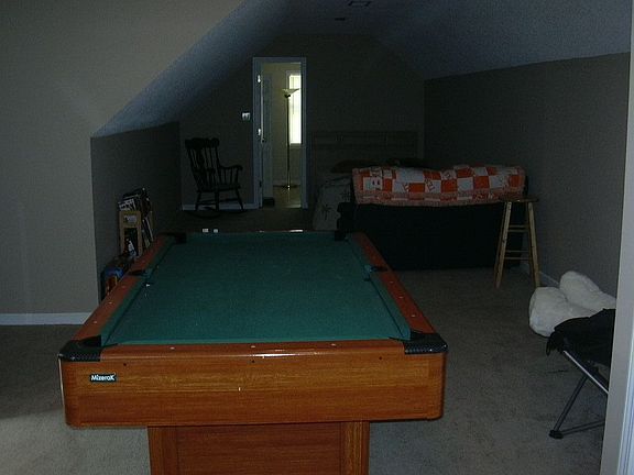 Game room/office/workout room