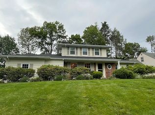 19 Old Glen Rd, Morristown, NJ 07960