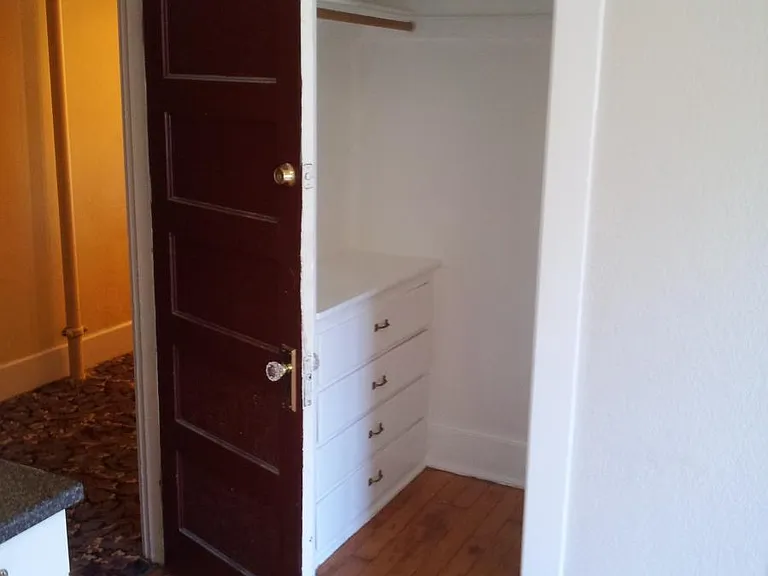 16 SW Porter St #302 — Photo 13