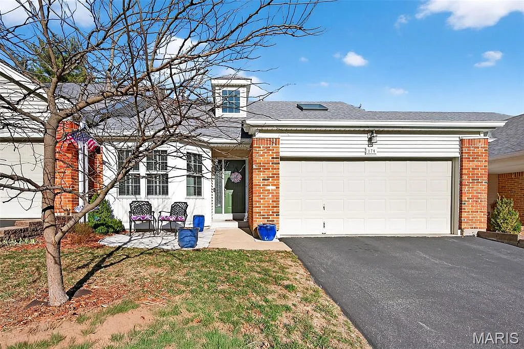174 Baxter Heights Ct photo 1