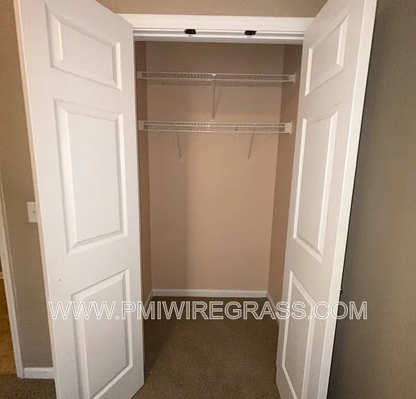 249 Windsor Garden Dr — Photo 41