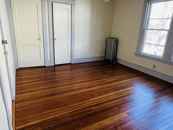 4th image of 244 Summer St #11164982