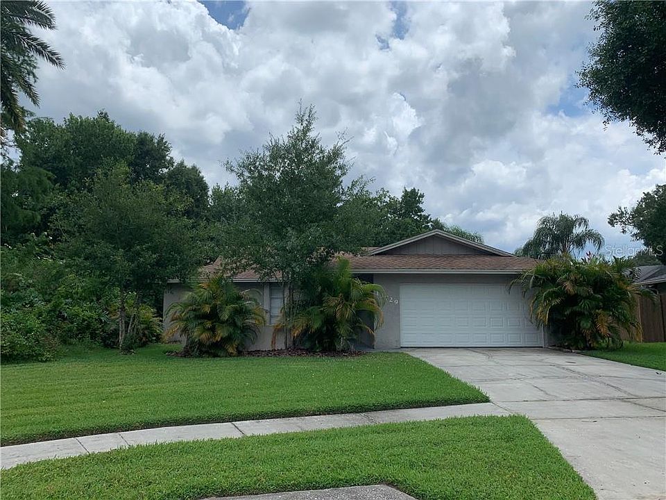1st image of 13729 Country Court Dr