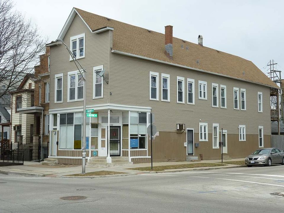 2nd image of 2100 W Barry Ave #2R