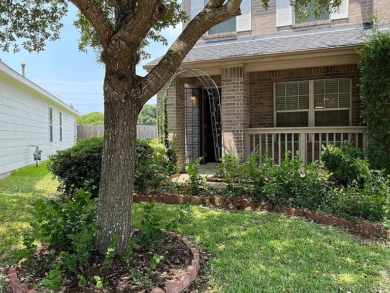 15202 Lynford Crest Dr — Photo 10