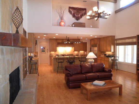 3rd image of 5413 W 19th St