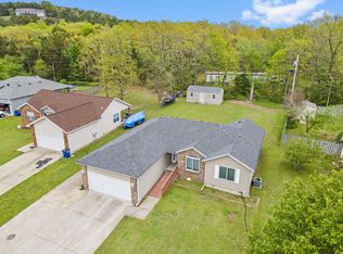 205 Cedar Ln, Branson, MO 65616