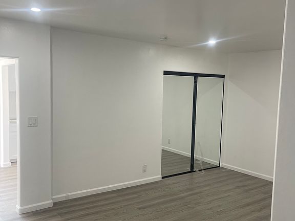 4th image of 6103 Southside Dr #2