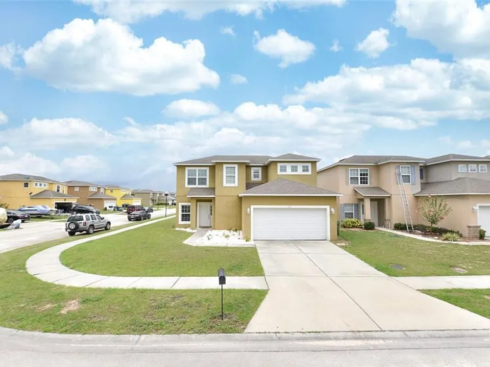 1451 Salisbury Dr