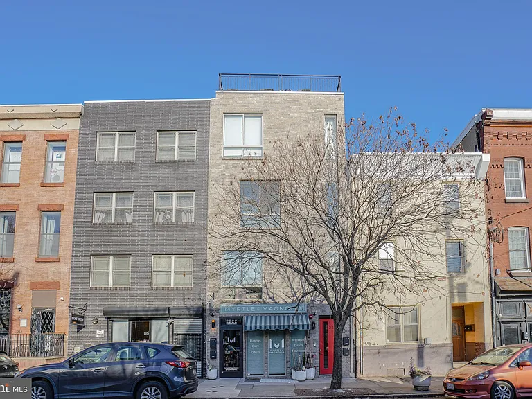 2222 Frankford Ave #3 — Photo 1