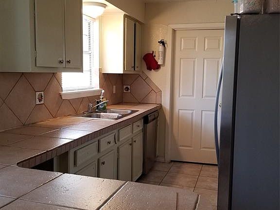 5th image of 11810 Leitrim Way