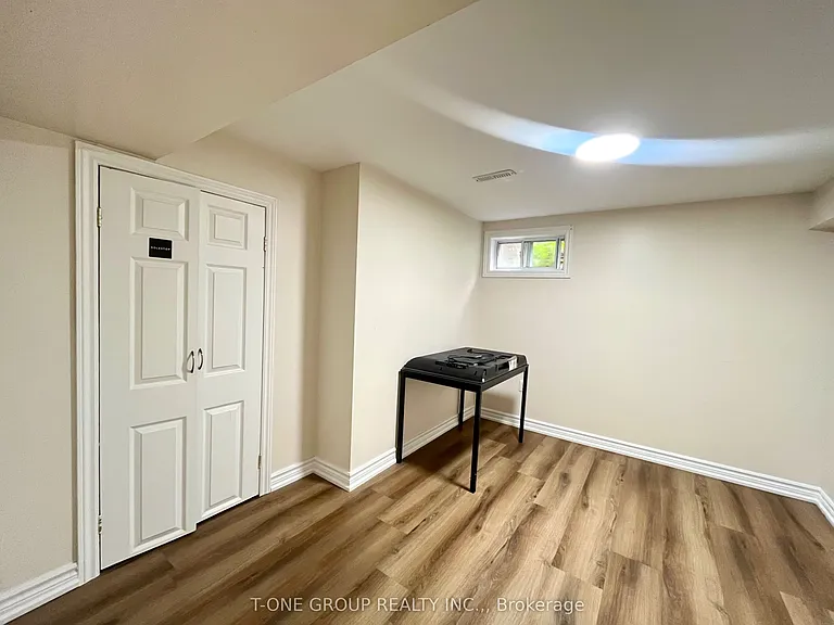 15 Shellamwood Trl #BASEMENT — Photo 8
