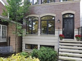 2855 W Belden Ave, Chicago, IL 60647