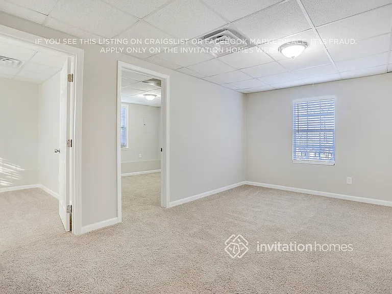 131 Halehaven Dr — Photo 11