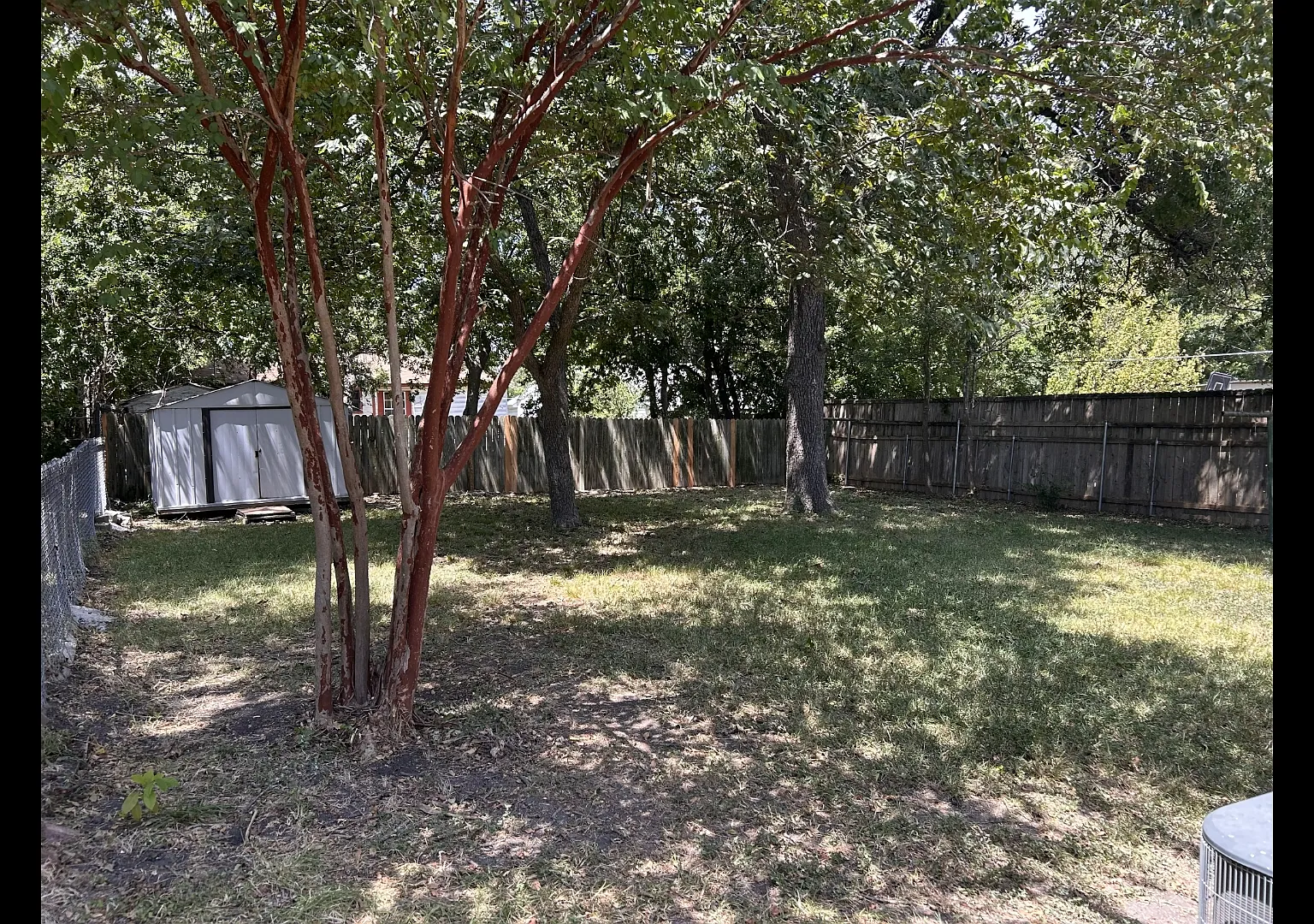 3 bed, 1076 sqft, $1,275 — Photo 2