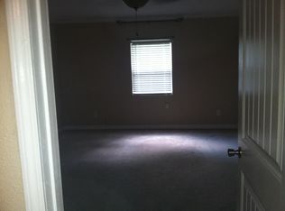 619 Mosswood Dr, Conroe, TX 77302