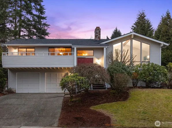 5207 154th Avenue NE, Redmond, WA 98052