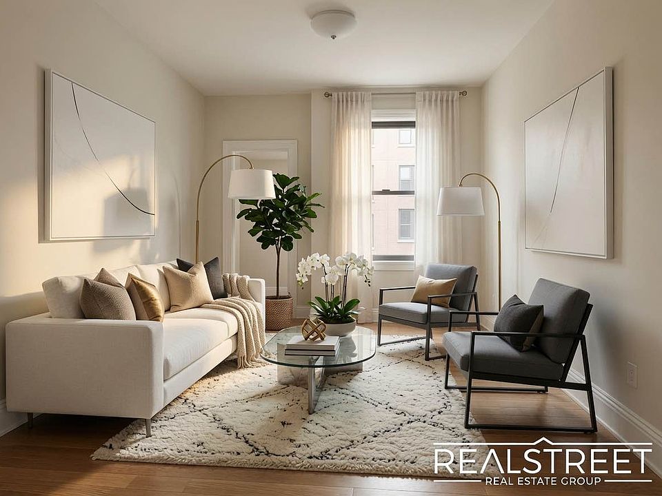 2nd image of 13 Monroe Pl APT 2