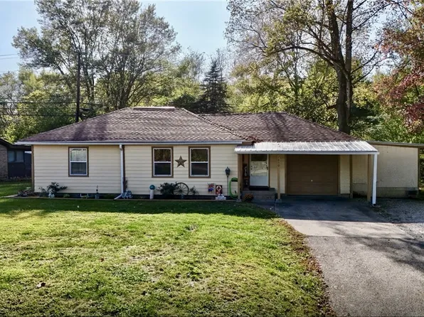 2650 Brightwood Rd SE, New Philadelphia, OH 44663