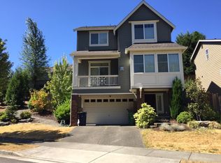 17481 NE 98th Way, Redmond, WA 98052