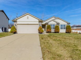 4423 Knollcrest Dr, Ann Arbor, MI 48108