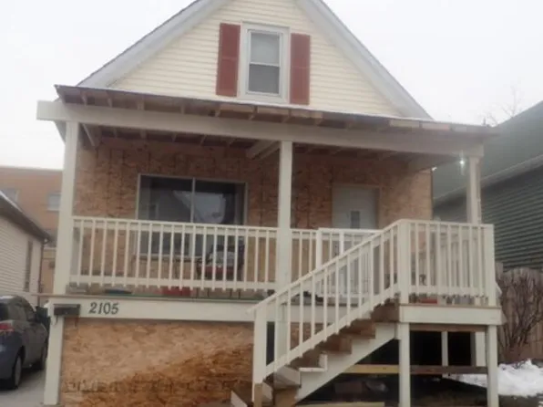 2105 West Vilter LANE, Milwaukee, WI 53204