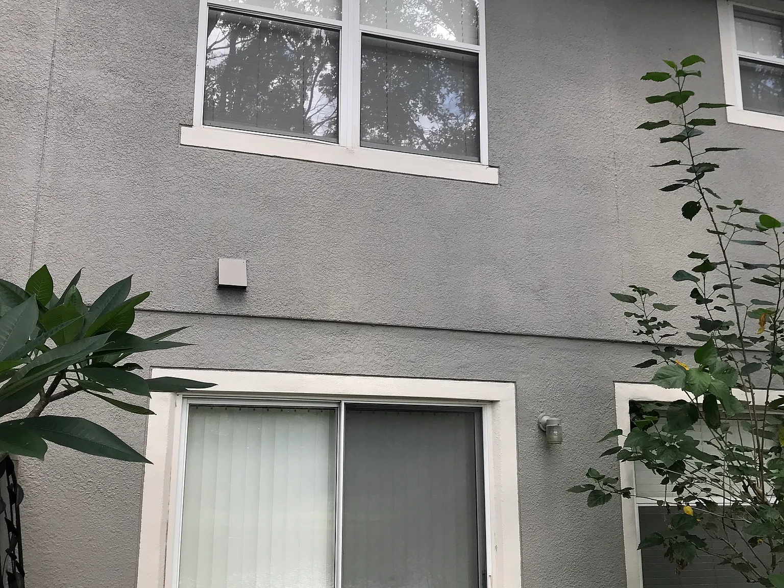 2 bed, 2.5 bath, 1275 sqft, $1,900 — Photo 4