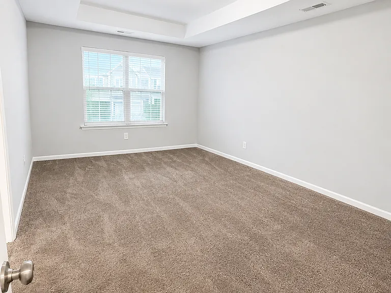 1181 Coopers Ridge Ln — Photo 15