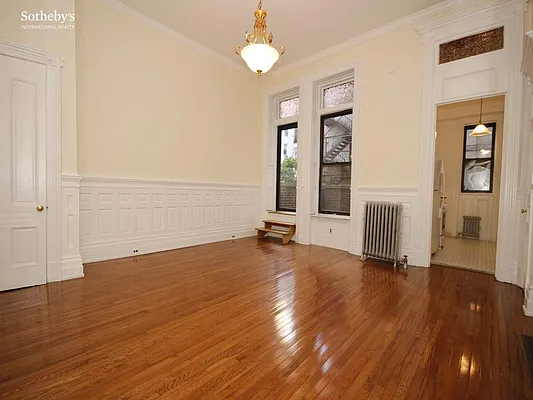 Rented by Sotheby's International Realty | media 5