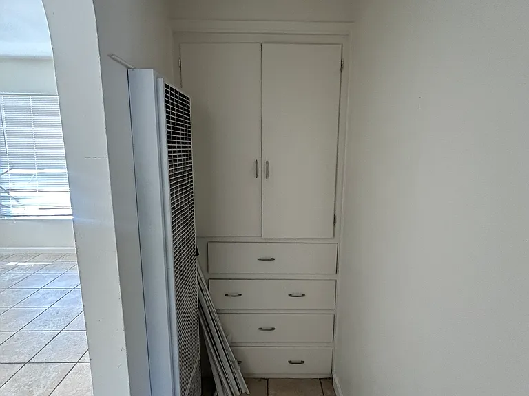 615 Garrett Ave — Photo 1