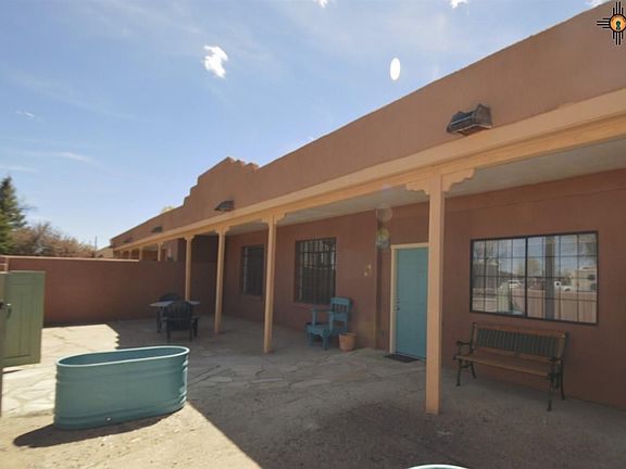 3rd image of 1137 Grand Ave