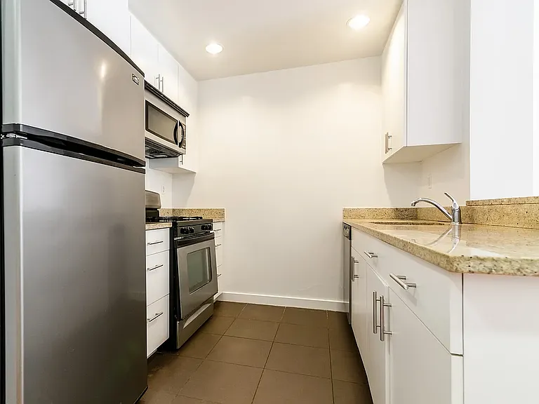 620 W 143rd St #1A — Photo 7