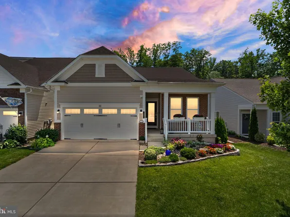 33 Montauk Ave, Fredericksburg, VA 22406